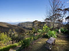 14 Staveley Parade, Blackheath, NSW 2785