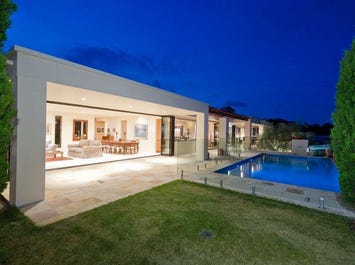 8/58 Tristania Drive, Bardon, Qld 4065