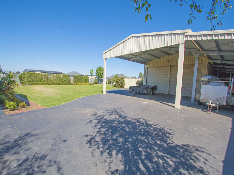 3 Vinery Place, Kurunjang, VIC, 3337, Kurunjang - Thumbnail 4