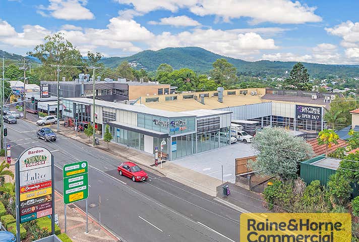 63 Macgregor Terrace, Bardon, Qld 4065