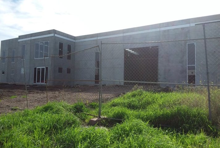 125 Radnor Drive, Deer Park, Vic 3023