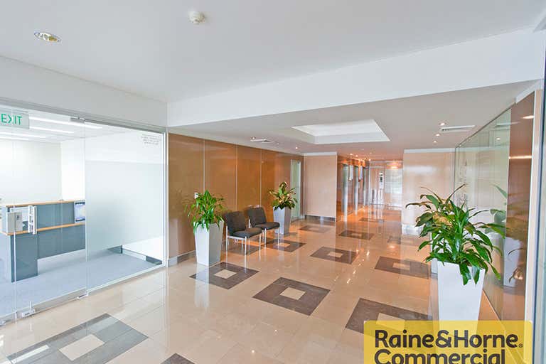 6 Coronation Dr Amherst Ny 14226 Hotpads