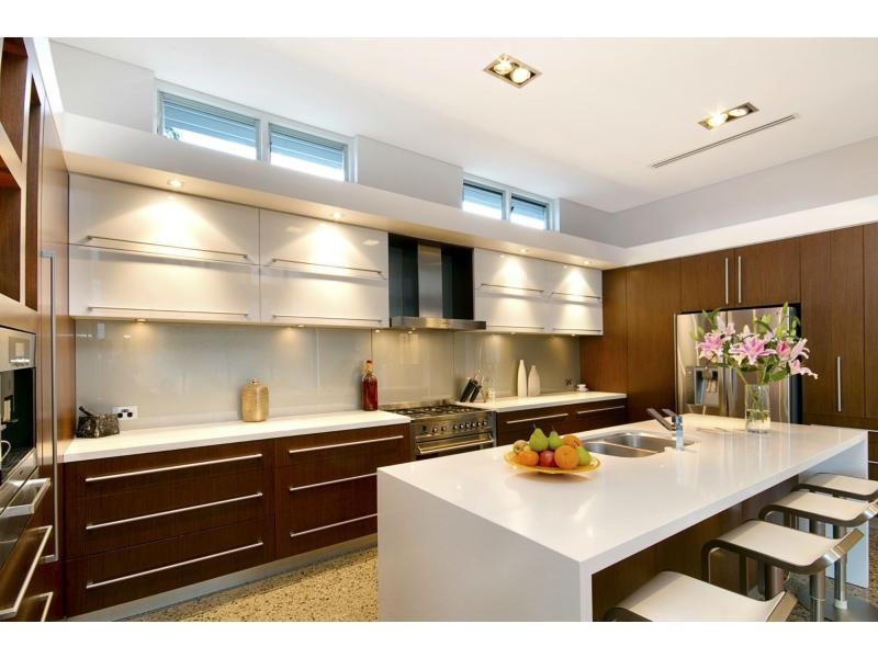 kitchens image: beige, browns - 15169197